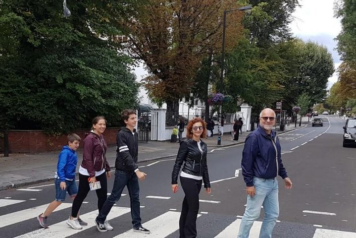 Abbey Road a huge favourite on our London Rock n Pop taxi tour. 